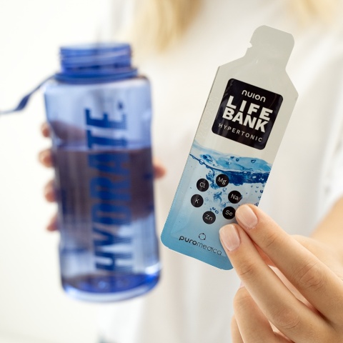 Suplement wody Puromedica saszetki rozpuszczalne Nuion Life Bank Hypertonic - elektrolity po wysiłku fizycznym